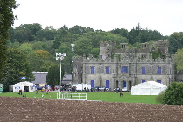 irvine castle 02